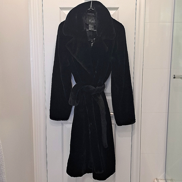NWT faux fur black coat with belt size small - Picture 1 of 7